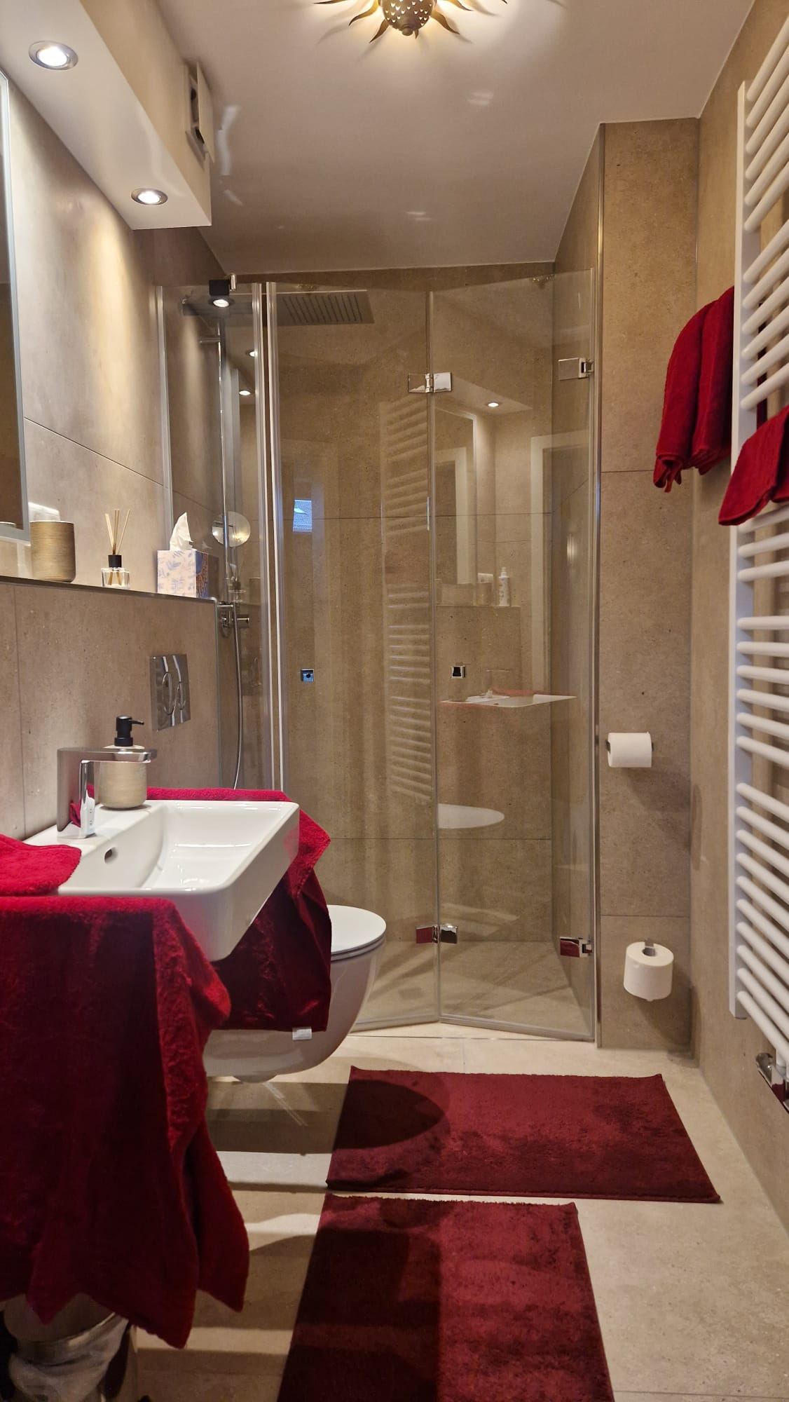 Bad mit Dusche
